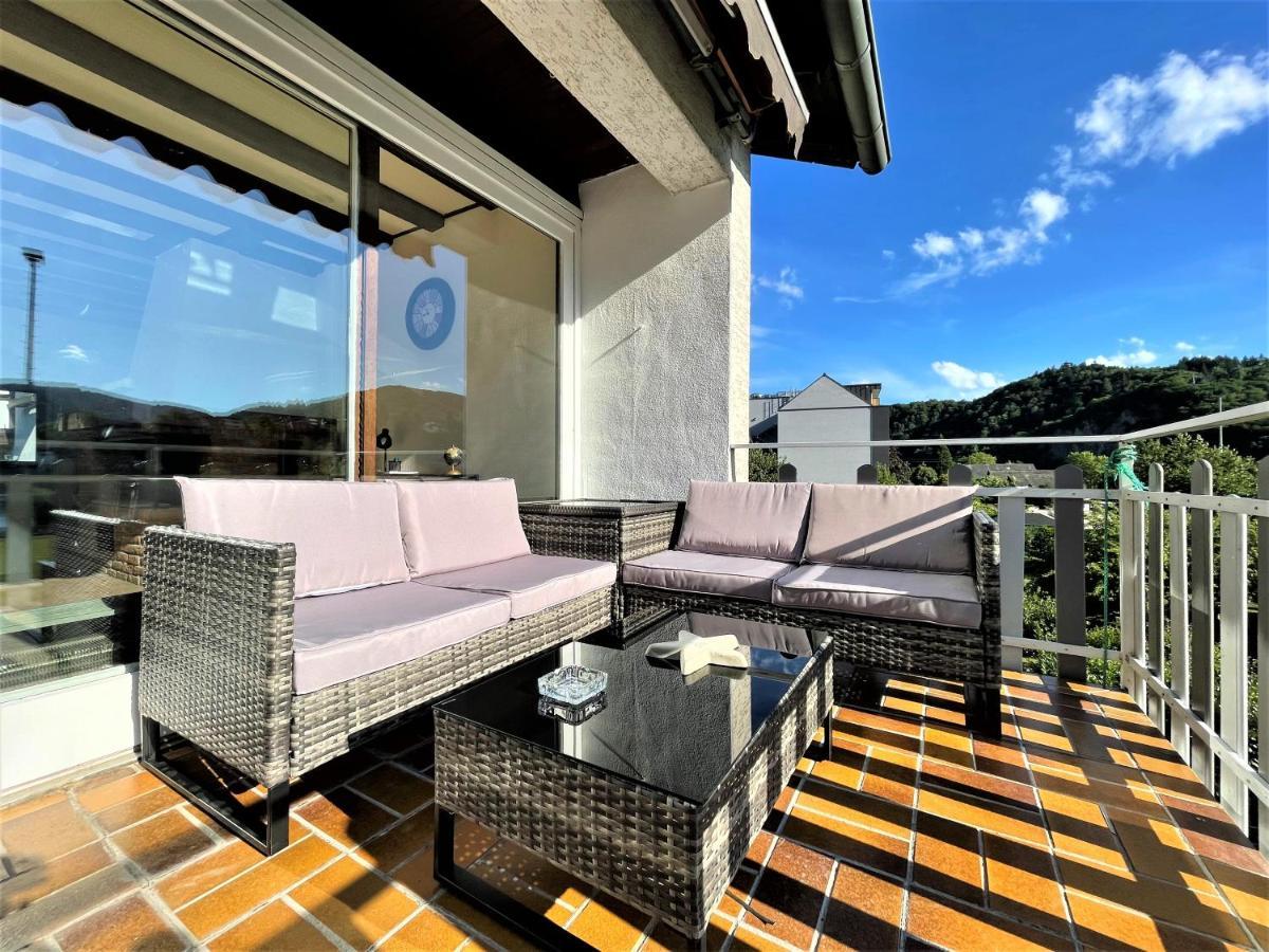 ブライTraumaussicht Kamin Balkon Burgblick 65 Zoll Tv Netflix Sky Joyn Lindenplatzアパートメント エクステリア 写真