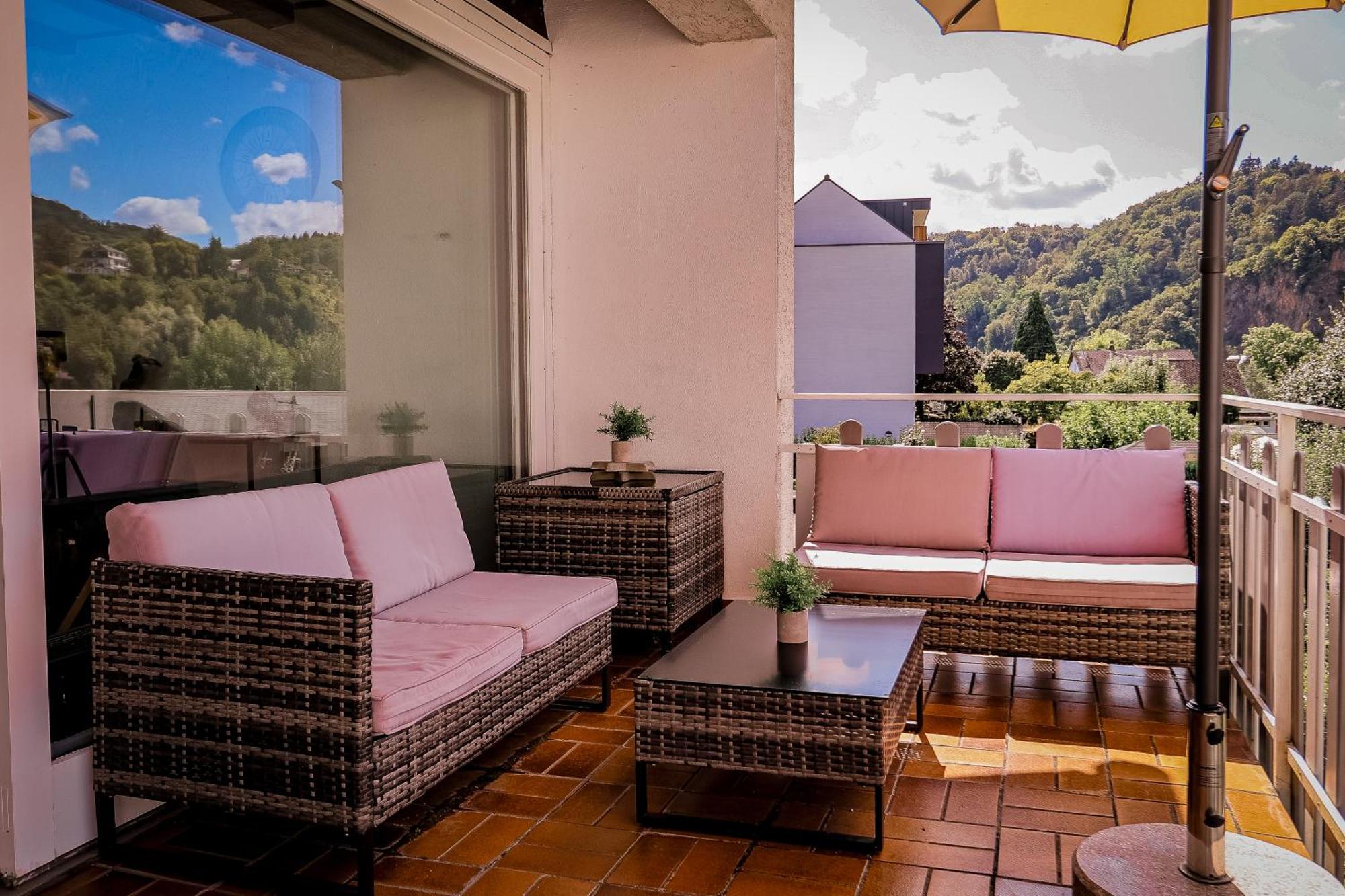 ブライTraumaussicht Kamin Balkon Burgblick 65 Zoll Tv Netflix Sky Joyn Lindenplatzアパートメント エクステリア 写真